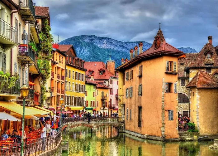 Les Capucines - Appartement Moderne Proche Centre D\'Annecy